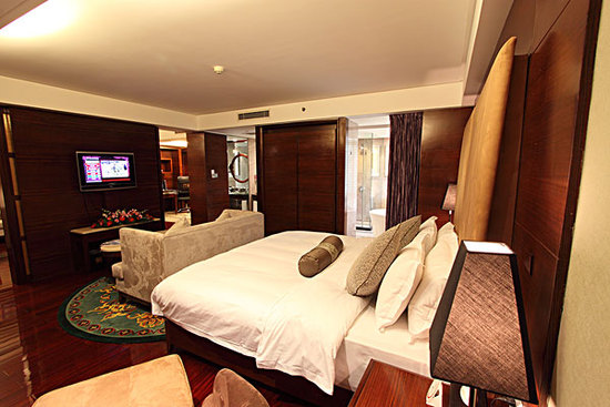 為什么酒店房間放4個(gè)枕頭?很多人不知道!