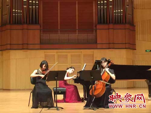 李明陽、謝怡晨鋼琴音樂會在河南藝術中心圓滿落幕