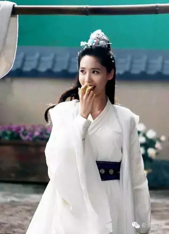 允兒招架不住古裝？韓國女星古裝LOOK一覽 誰贏了？