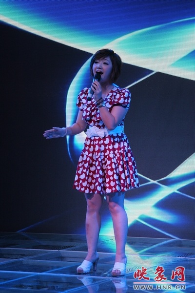 王嬌獻唱 王嬌獻唱