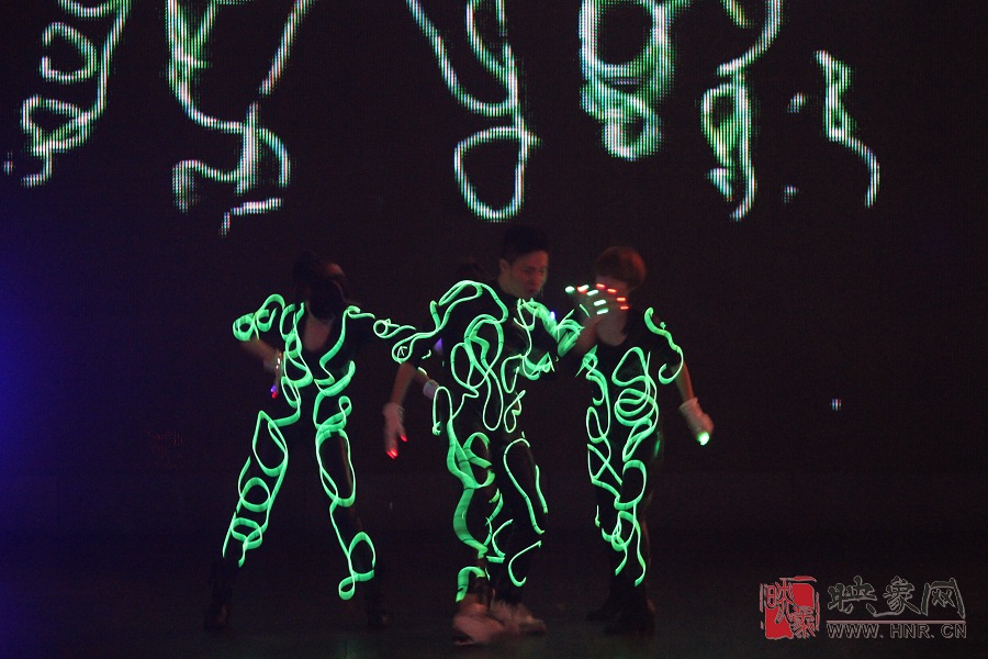 LED熱舞秀 LED熱舞秀