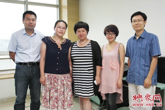 新聞廣播《豫廣新聞》節目組 新聞廣播《豫廣新聞》節目組