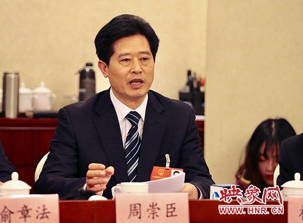 全國人大代表周崇臣 全國人大代表周崇臣