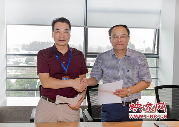 映象網(wǎng)與醫(yī)藥衛(wèi)生報簽署戰(zhàn)略合作協(xié)議 映象網(wǎng)與醫(yī)藥衛(wèi)生報簽署戰(zhàn)略合作協(xié)議