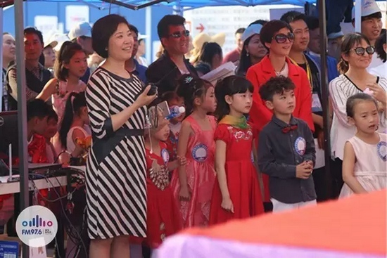 等等,這畫風轉變太快我不明白了,看見啥了突然這么高興? 等等,這畫風轉變太快我不明白了,看見啥了突然這么高興?