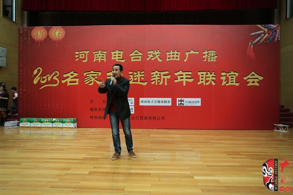 著名曲劇表演藝術家楊帥學演唱曲劇《李豁子》選段“黑窩窩不如那白面饃” 著名曲劇表演藝術家楊帥學演唱曲劇《李豁子》選段“黑窩窩不如那白面饃”