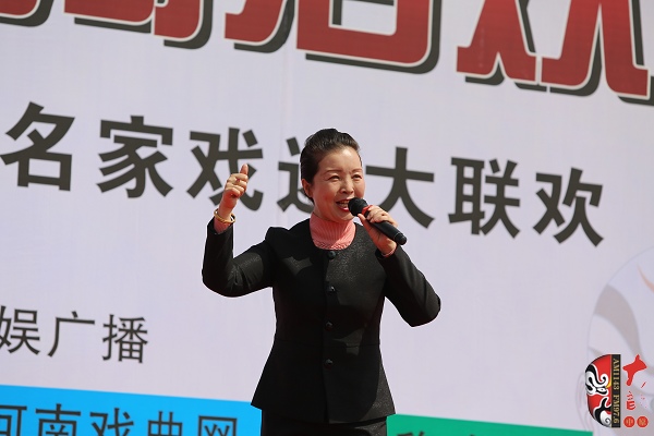 洛陽市豫劇院副院長、豫劇二團團長陳大華演唱豫劇《穆桂英掛帥》選段 洛陽市豫劇院副院長、豫劇二團團長陳大華演唱豫劇《穆桂英掛帥》選段