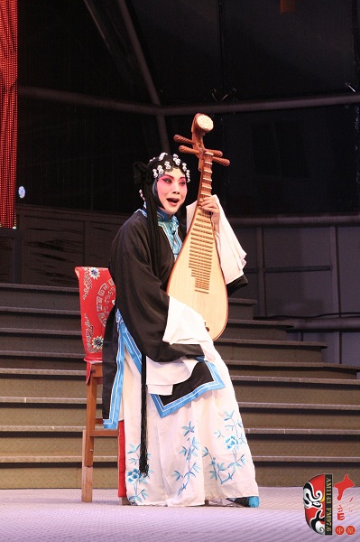 豫劇《秦香蓮》選段“三江水洗不盡滿腹冤枉” 豫劇《秦香蓮》選段“三江水洗不盡滿腹冤枉”