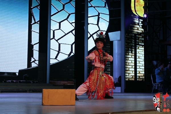 秦英 票友竇佰儀飾演 秦英 票友竇佰儀飾演