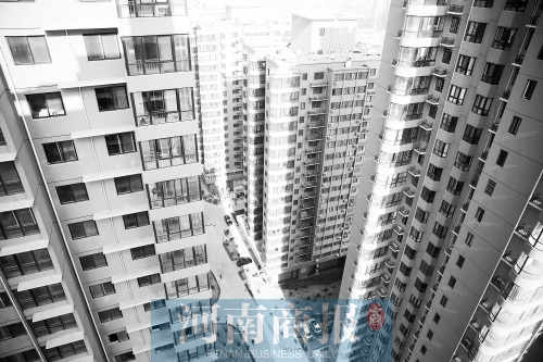 今年鄭州在商品房小區、經適房小區內配建的公租房，將面向社會輪候供應 楊東華/攝