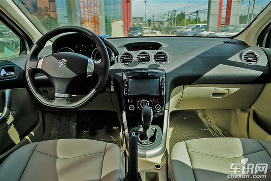 東風標致408 東風標致408