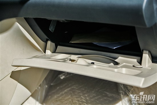 東風標致408 東風標致408