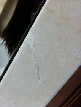 遠洋地產精裝房粗糙不堪業主質疑裝修標準“虛高”