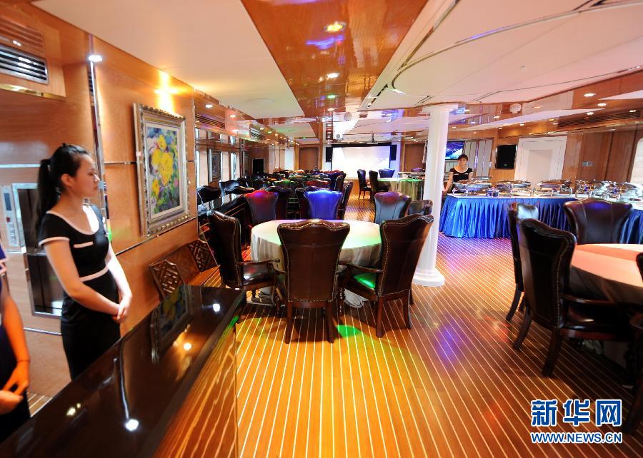 我國(guó)自主建造的大型游艇“虎鯊號(hào)”首航 我國(guó)自主建造的大型游艇“虎鯊號(hào)”首航