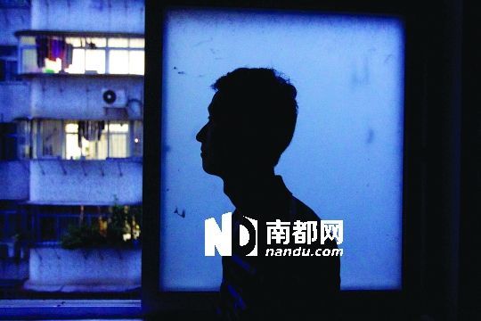 崔先兵的生活已走上正常軌道，對于失去自由的那一年高墻生活，他不愿回憶。