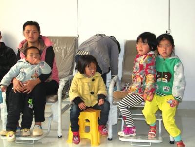 云南省丘北縣雙龍營鎮平龍村佳佳幼兒園幼兒出現疑似食物中毒 云南省丘北縣雙龍營鎮平龍村佳佳幼兒園幼兒出現疑似食物中毒