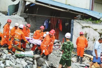 四川女孩因強降雨襲擊被埋 曾發(fā)微信稱雨好大 四川女孩因強降雨襲擊被埋 曾發(fā)微信稱雨好大