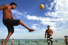 澳大利亞第3次蟬聯(lián)國家“幸福指數(shù)”排行榜榜首 澳大利亞第3次蟬聯(lián)國家“幸福指數(shù)”排行榜榜首