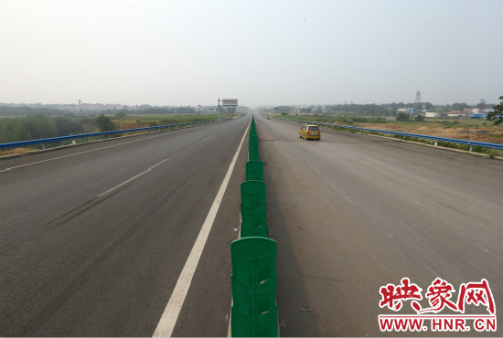 10條都市區快速路的開通，使市民出行更方便