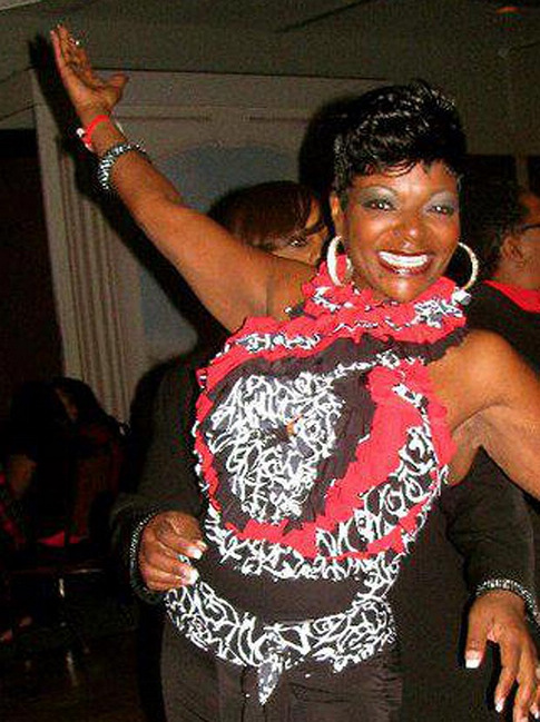 愛美媽媽整形導致截肢 愛美媽媽整形導致截肢