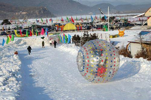 炫彩·雪地悠波球 炫彩·雪地悠波球