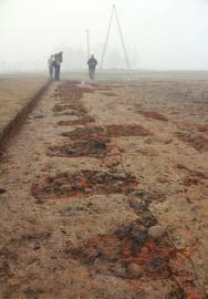 鋸齒狀的大型建筑基址。 鋸齒狀的大型建筑基址。