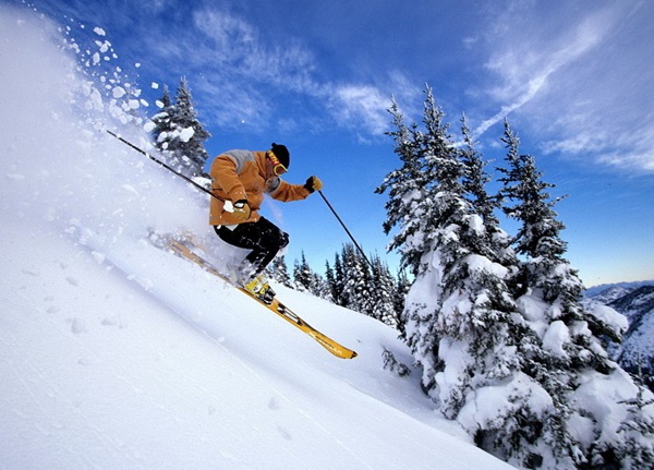 12月省內開滑滑雪場 優惠多到讓你過足癮 12月省內開滑滑雪場 優惠多到讓你過足癮