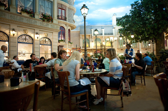 巴黎圣路易島 塞納河上的“明珠” 巴黎圣路易島 塞納河上的“明珠”