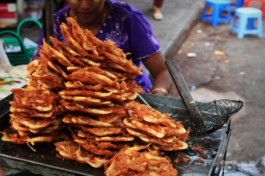 緬甸,繽紛的街邊平民小吃 緬甸,繽紛的街邊平民小吃