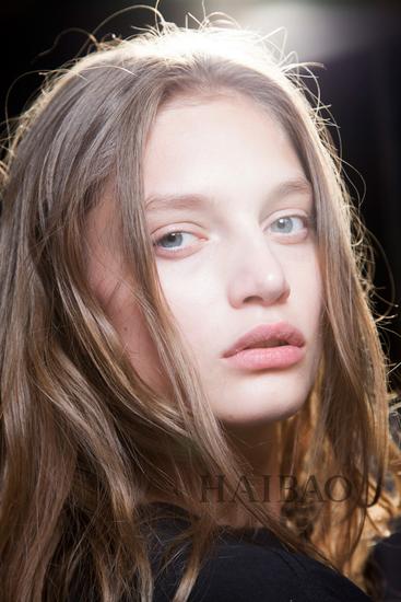 挑質(zhì)地or看膚色? 正確選隔離要根據(jù)年齡段