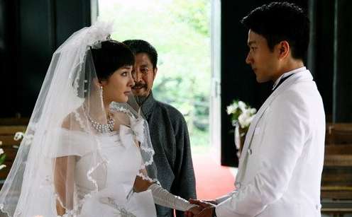 楊冪劉愷威婚紗造型。 楊冪劉愷威婚紗造型。