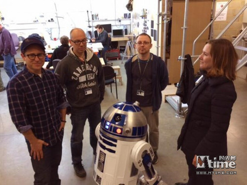機器人R2D2將演"星戰7" 機器人R2D2將演"星戰7"