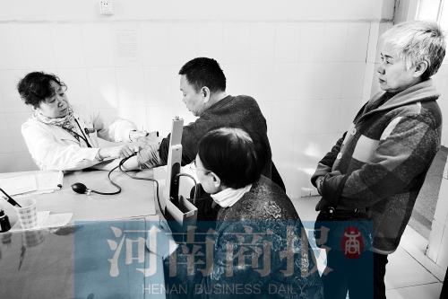 河南要建立體醫療網絡 讓每個居民都有“健康身份證” 河南要建立體醫療網絡 讓每個居民都有“健康身份證”