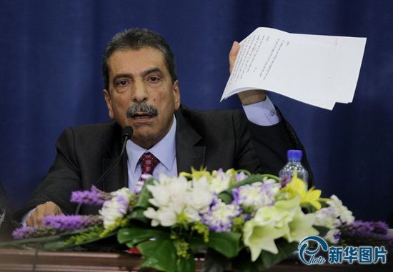 巴官方調查人員舉行新聞發布會證實,前領導人阿拉法特為“非自然死亡”并表示以色列是“唯一嫌疑人”。 巴官方調查人員舉行新聞發布會證實,前領導人阿拉法特為“非自然死亡”并表示以色列是“唯一嫌疑人”。