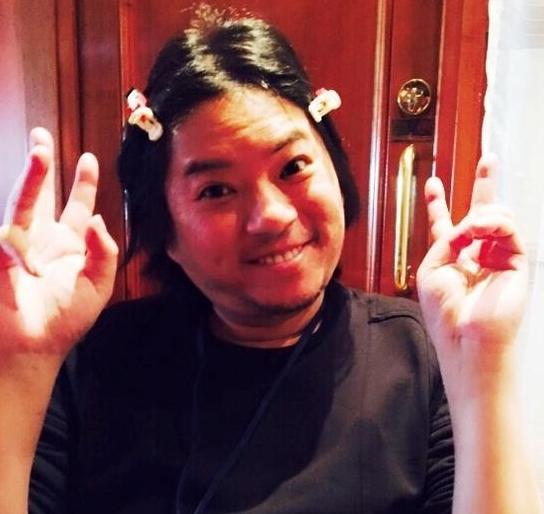 有一種傷害叫高曉松的自拍。 有一種傷害叫高曉松的自拍。