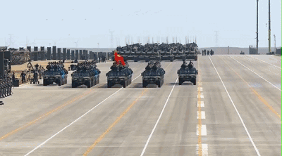 日本網友第一次看中國建軍節閱兵直播 啥反應?