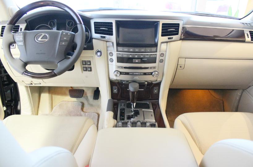 雷克薩斯LX570 雷克薩斯LX570