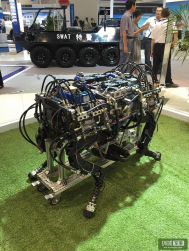 國產“大狗”機器人真身曝光 國產“大狗”機器人真身曝光