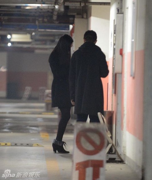 李亞鵬激吻新歡 李亞鵬激吻新歡