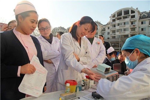 醫護人員獻血 醫護人員獻血