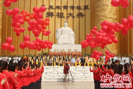 4月20日,乙未年黃帝故里拜祖大典進行了彩排。 4月20日,乙未年黃帝故里拜祖大典進行了彩排。