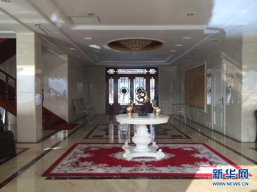 麗日山莊里的別墅大廳（2013年12月9日攝）。