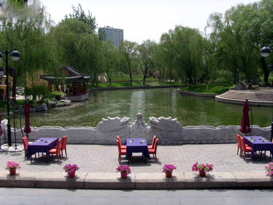 龍潭公園·萬柳閣會所(圖片來源網絡) 龍潭公園·萬柳閣會所(圖片來源網絡)