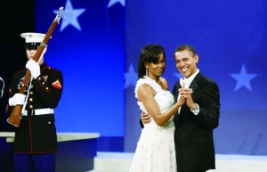 奧巴馬夫婦去年總收入298.8萬元人民幣。