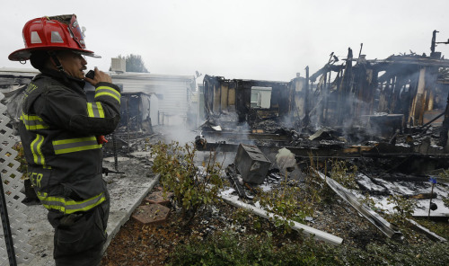 美國加州地震造成120人受傷震區進入緊急狀態 美國加州地震造成120人受傷震區進入緊急狀態