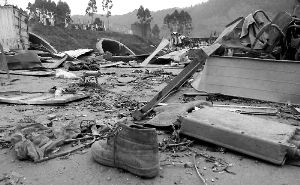 爆炸現場一片狼藉 爆炸現場一片狼藉