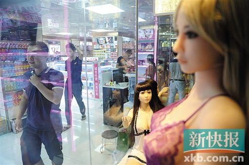 廣東成人用品市場調查。圖為各地的經銷商都會在此進貨。新快報記者 孫毅/攝 廣東成人用品市場調查。圖為各地的經銷商都會在此進貨。新快報記者 孫毅/攝
