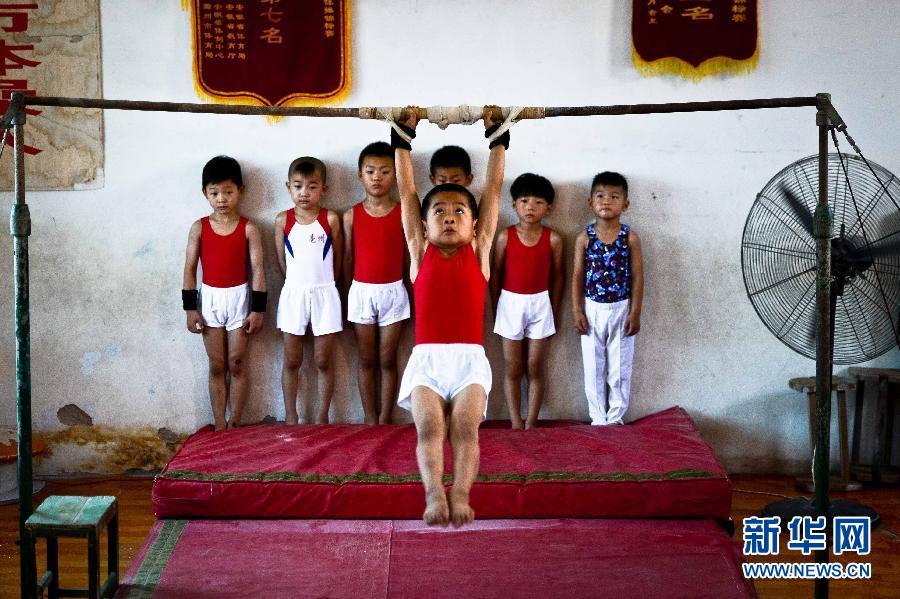 體操少年的別樣暑假 體操少年的別樣暑假