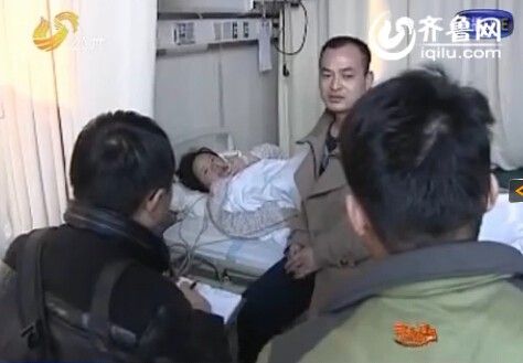 夫妻倆已經(jīng)陷入了困境。 夫妻倆已經(jīng)陷入了困境。