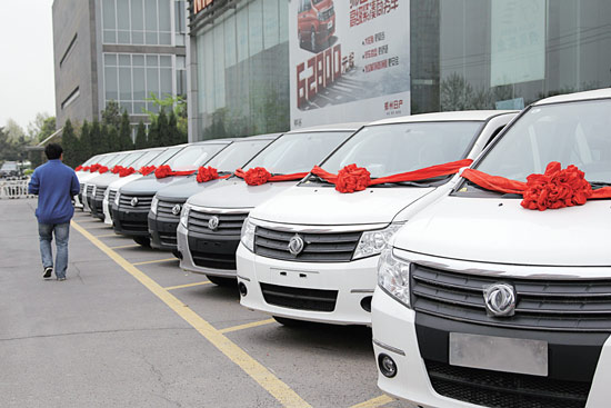 12輛為幸運觀眾準備的新車 12輛為幸運觀眾準備的新車